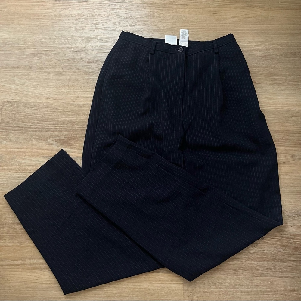 Vintage Liz Claiborne Navy Pinstripe High Waisted Trousers Pockets